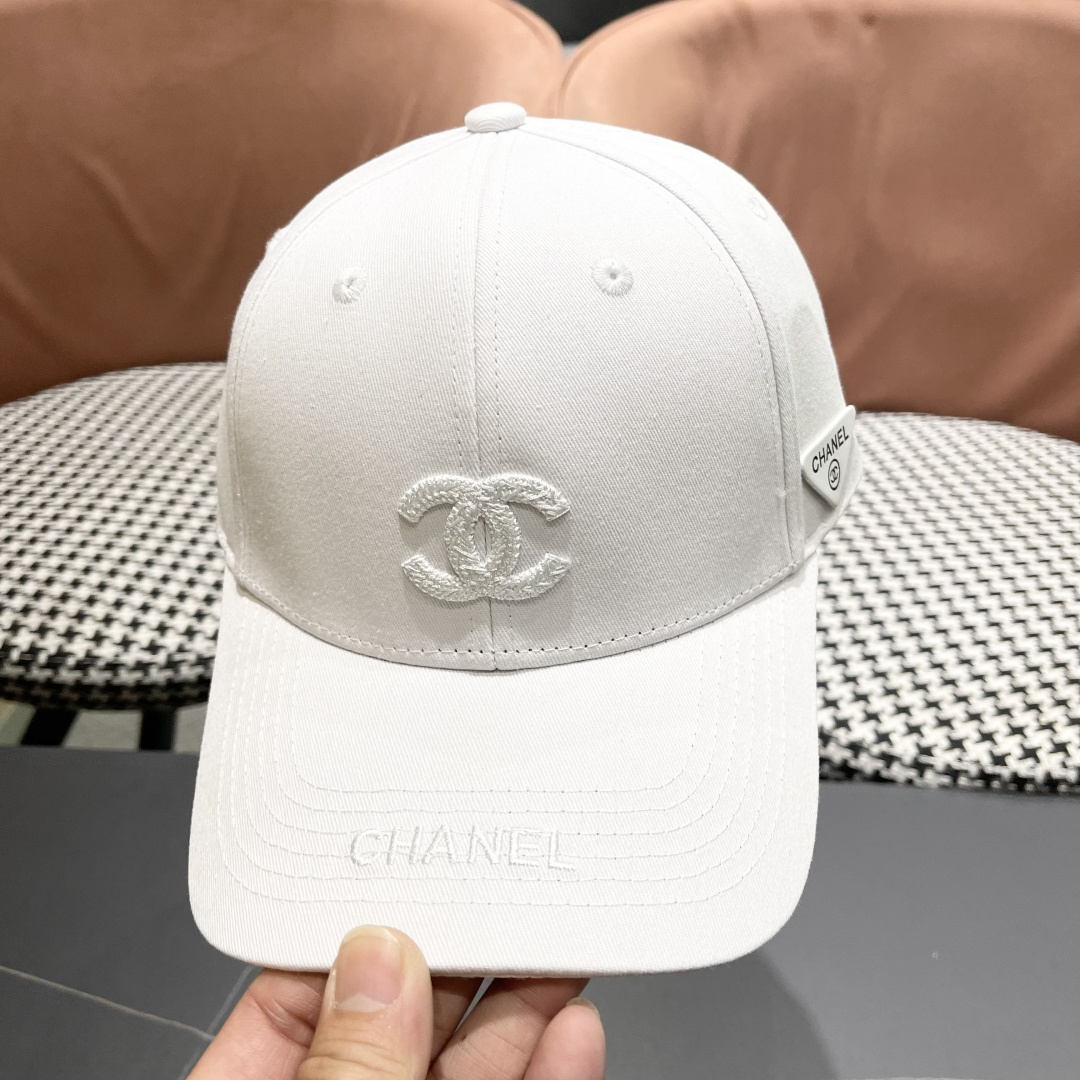  CHANEL香奈儿】2025新款新品系列棒球帽，爆款，大牌同步，超好搭配，出货！

​