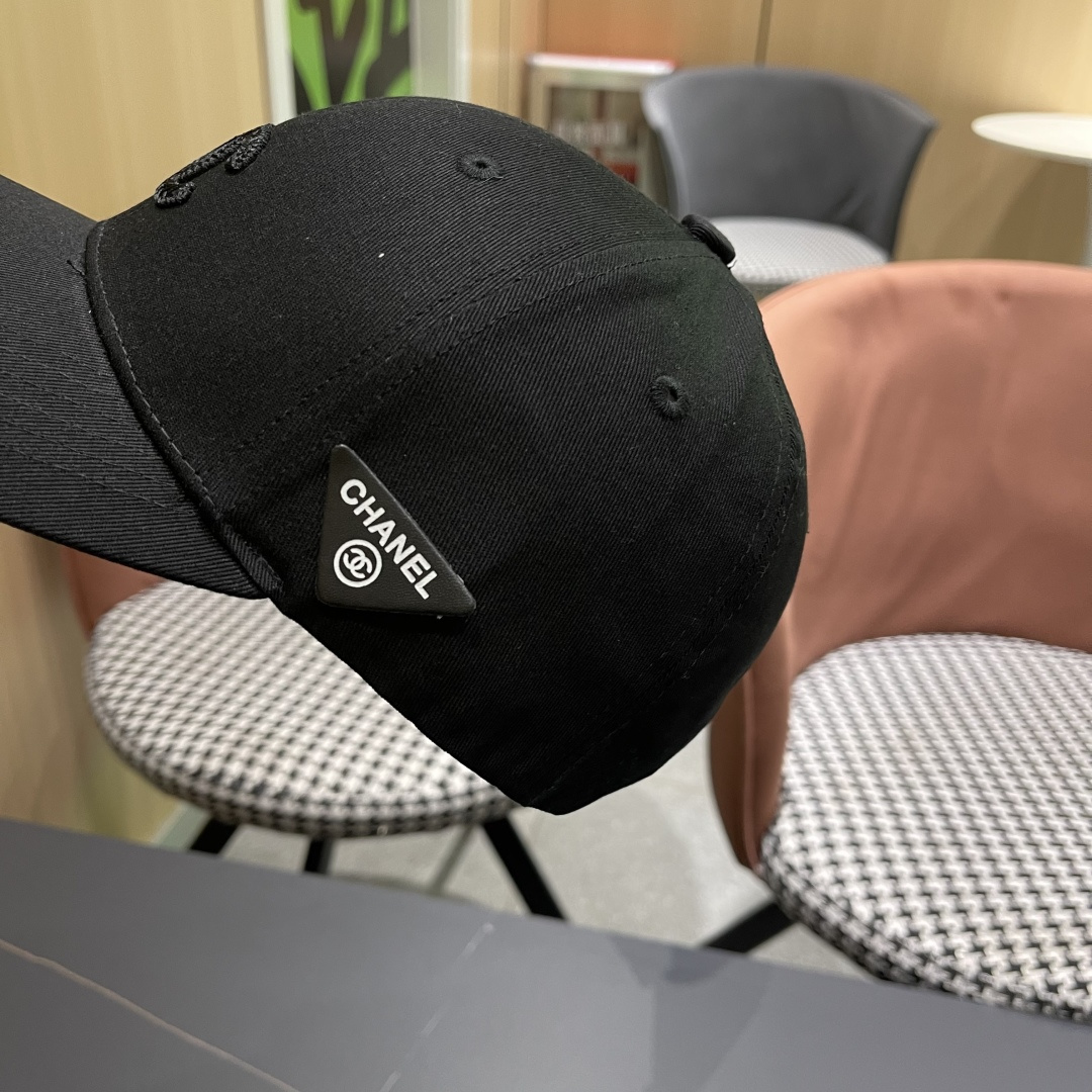  CHANEL香奈儿】2025新款新品系列棒球帽，爆款，大牌同步，超好搭配，出货！

​