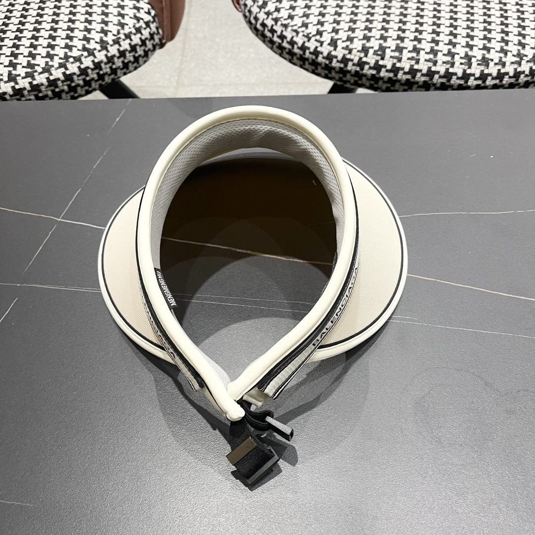  巴黎世家BALENCIAGA，2025新款空顶遮阳帽，最好品质的，休闲大方，大家自己对比哦