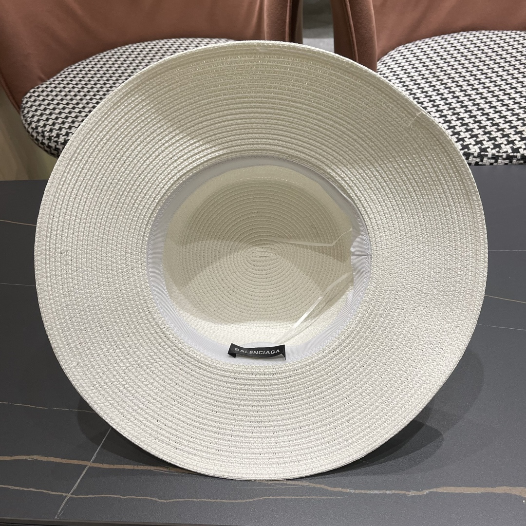  Balenciaga（巴黎世家）2025早春新款韩版休闲时尚，质地硬朗，手感非常好，名媛必备！防紫外线