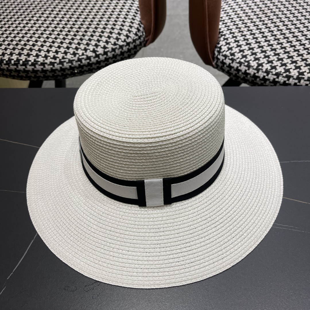  Balenciaga（巴黎世家）2025早春新款韩版休闲时尚，质地硬朗，手感非常好，名媛必备！防紫外线