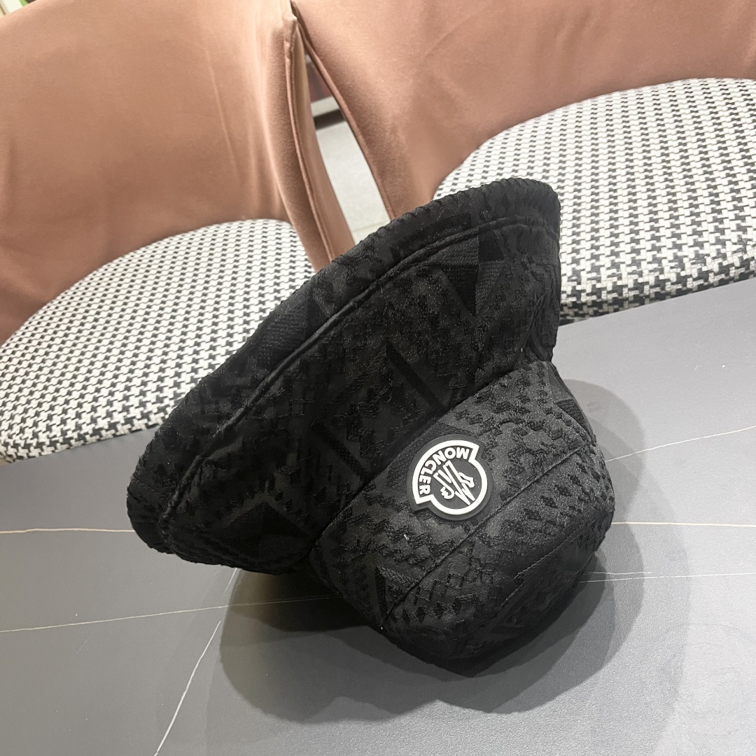  蒙口MONCLER 春夏新款渔夫帽女日系文艺韩版百搭宽