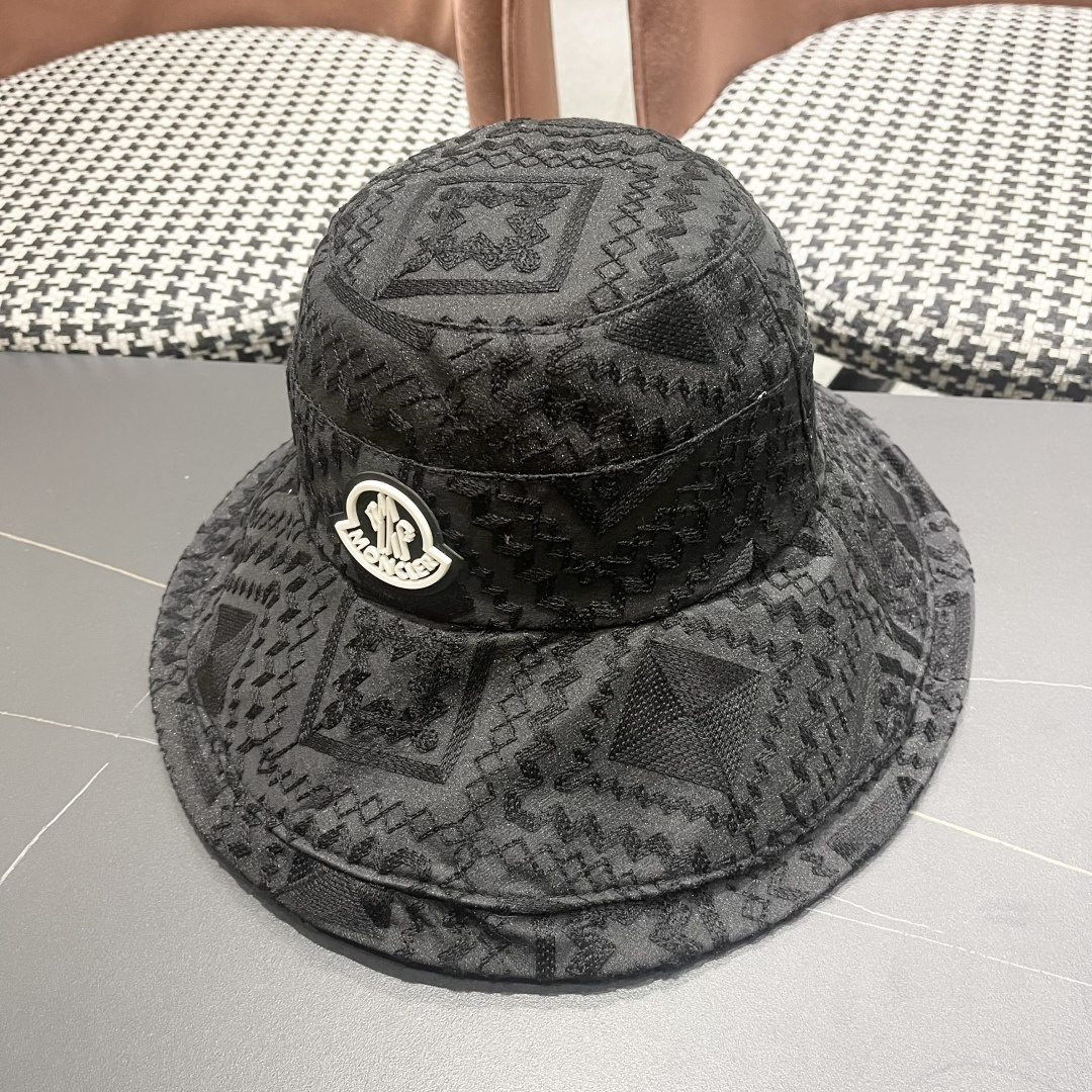  蒙口MONCLER 春夏新款渔夫帽女日系文艺韩版百搭宽