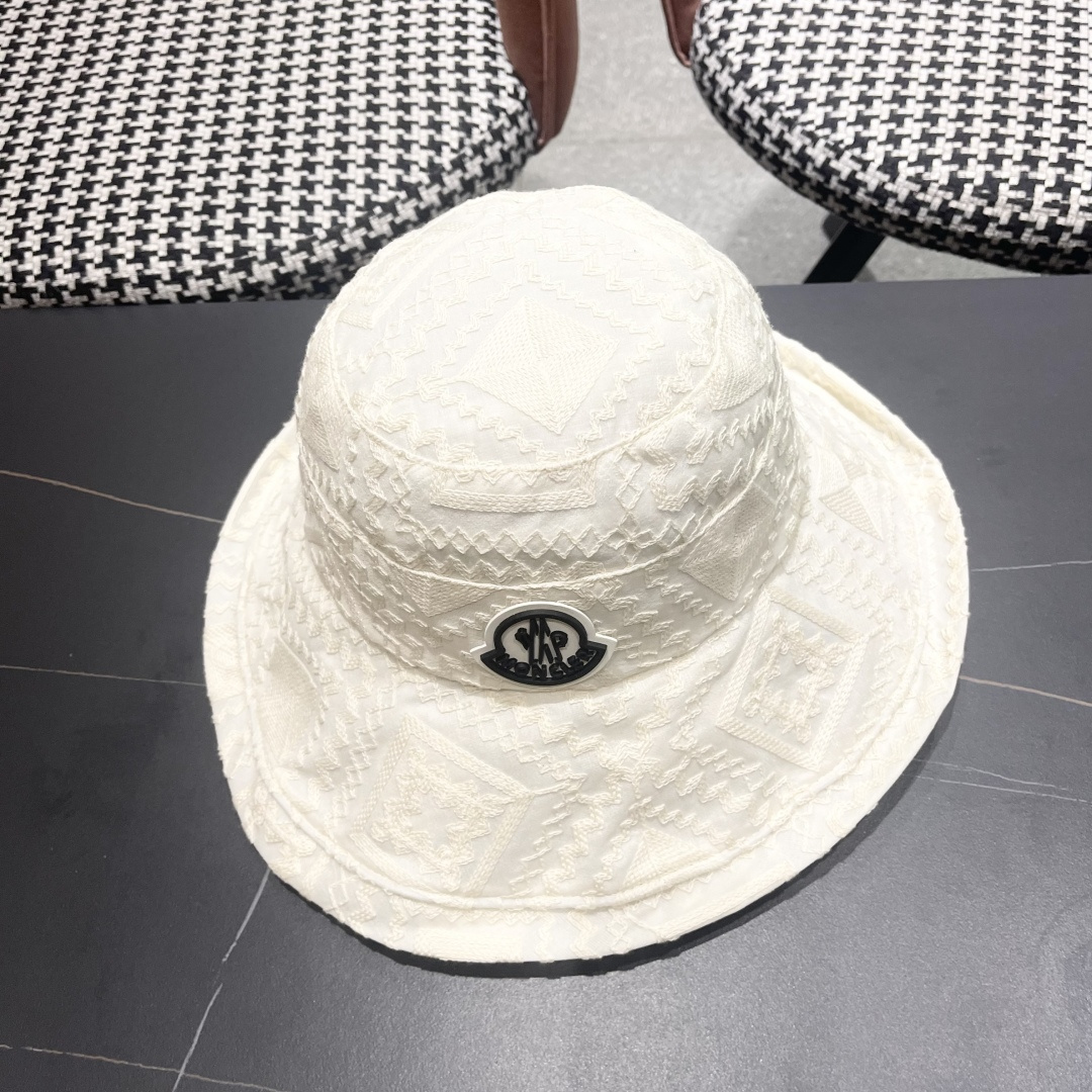  蒙口MONCLER 春夏新款渔夫帽女日系文艺韩版百搭宽