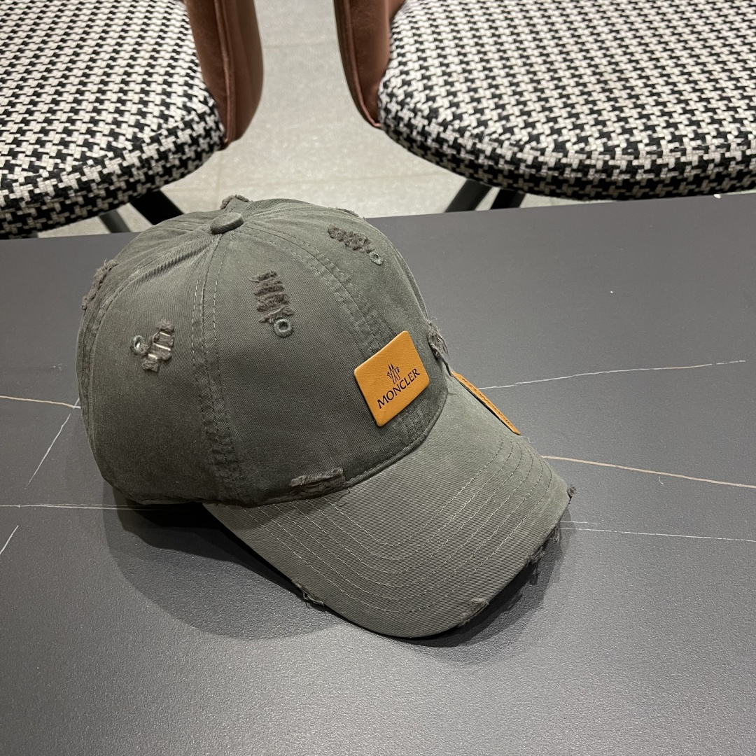  蒙口Moncler🆕2025春款新款个性破洞棒球帽，高品质透气性巨佳，四季佩戴款
男女同款