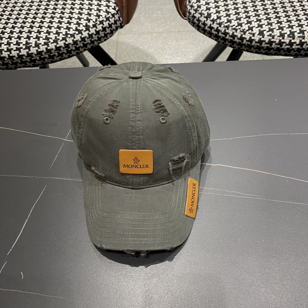  蒙口Moncler🆕2025春款新款个性破洞棒球帽，高品质透气性巨佳，四季佩戴款
男女同款