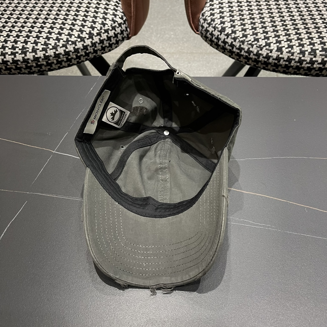  蒙口Moncler🆕2025春款新款个性破洞棒球帽，高品质透气性巨佳，四季佩戴款
男女同款