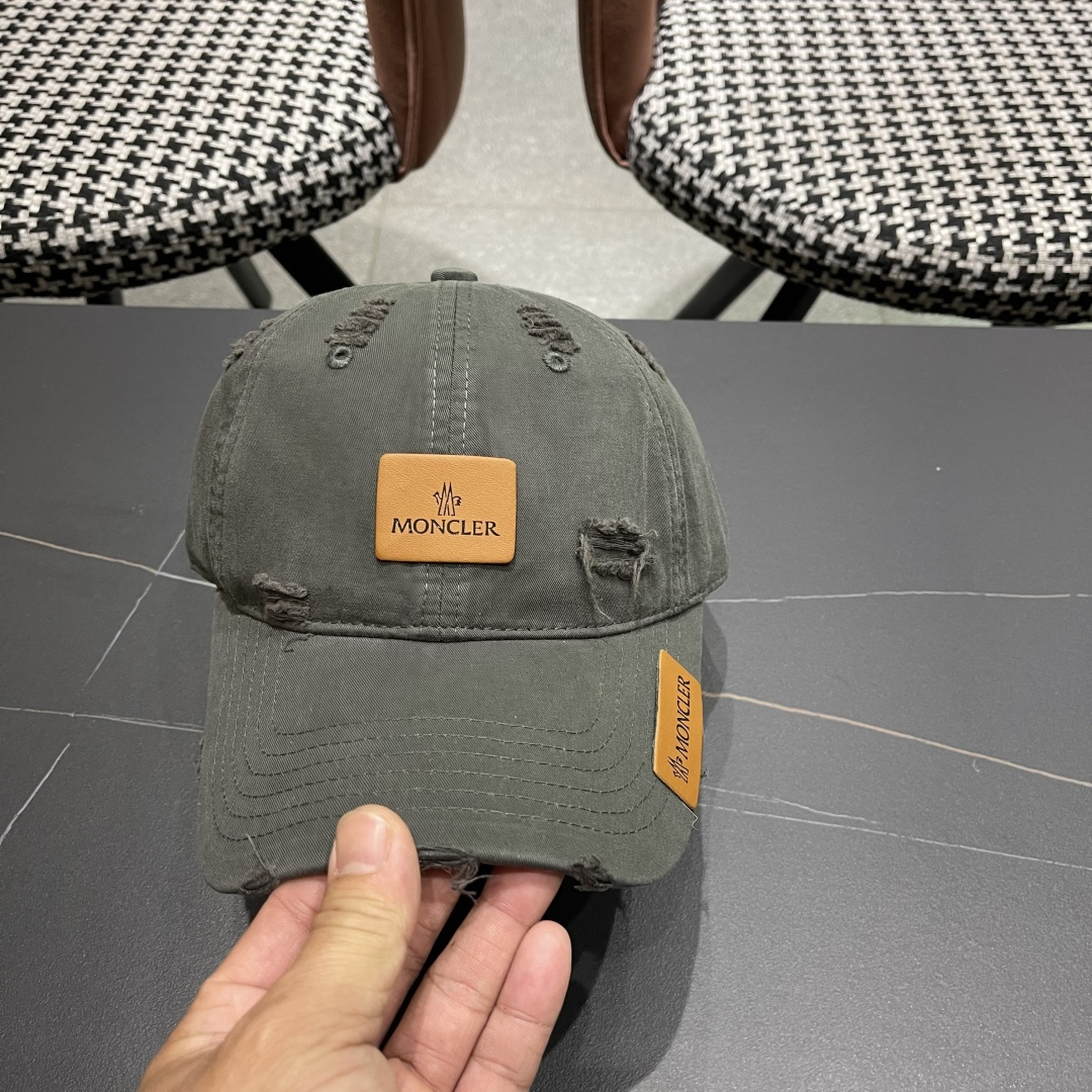  蒙口Moncler🆕2025春款新款个性破洞棒球帽，高品质透气性巨佳，四季佩戴款
男女同款