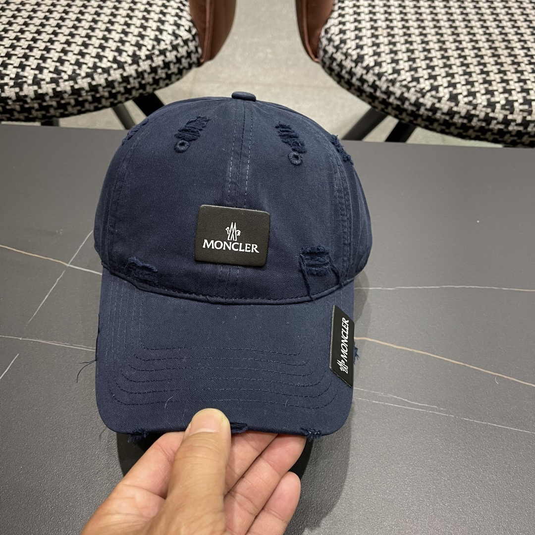  蒙口Moncler🆕2025春款新款个性破洞棒球帽，高品质透气性巨佳，四季佩戴款
男女同款