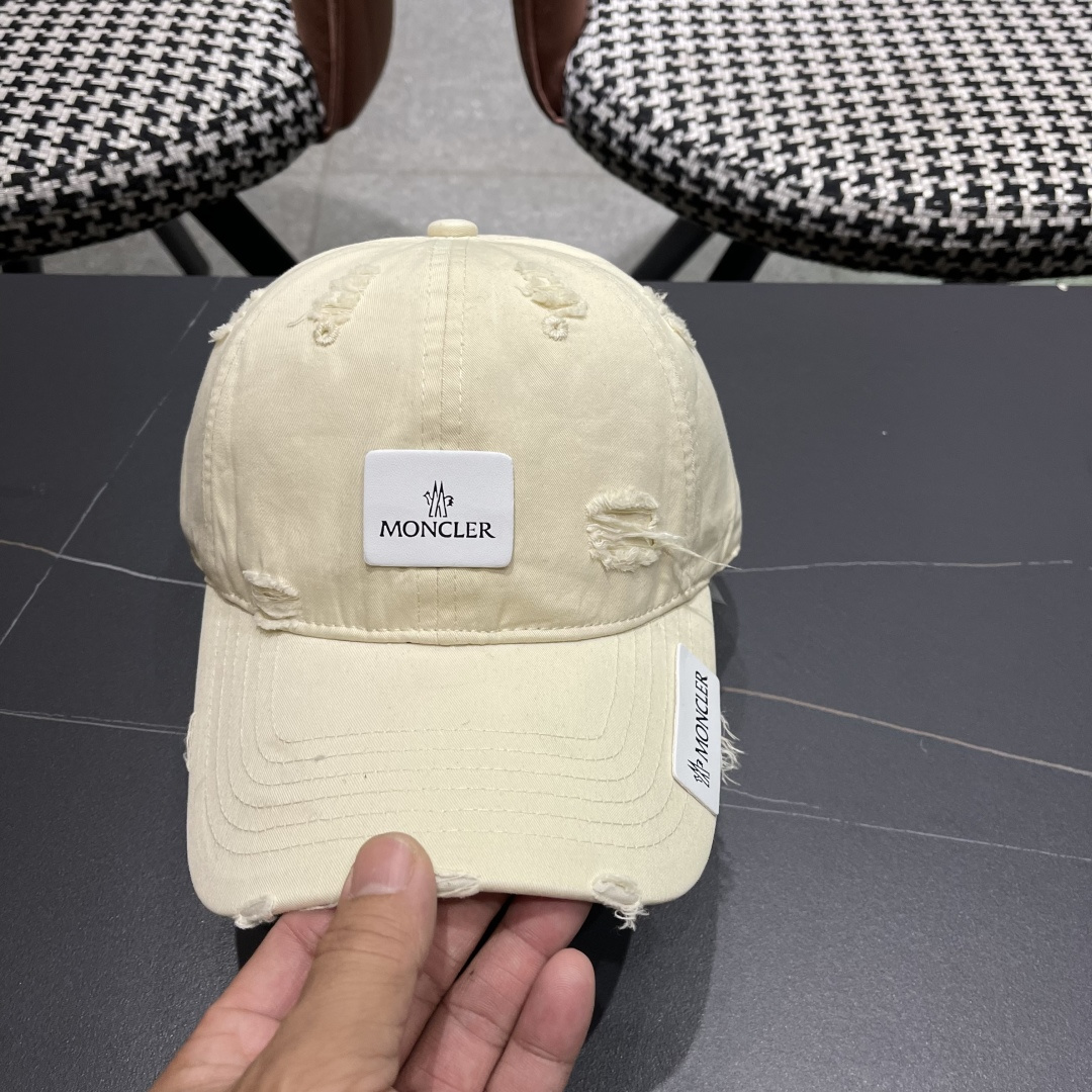  蒙口Moncler🆕2025春款新款个性破洞棒球帽，高品质透气性巨佳，四季佩戴款
男女同款