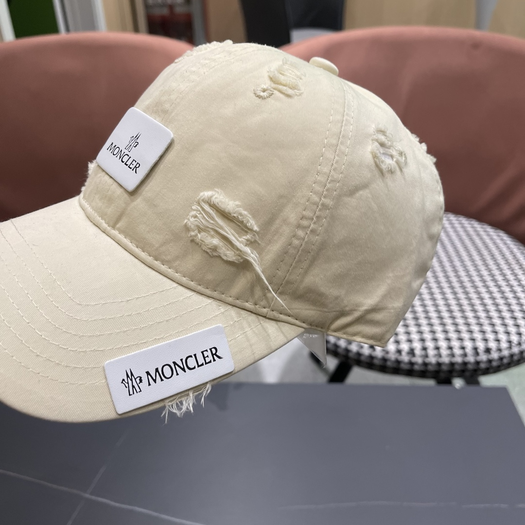  蒙口Moncler🆕2025春款新款个性破洞棒球帽，高品质透气性巨佳，四季佩戴款
男女同款
