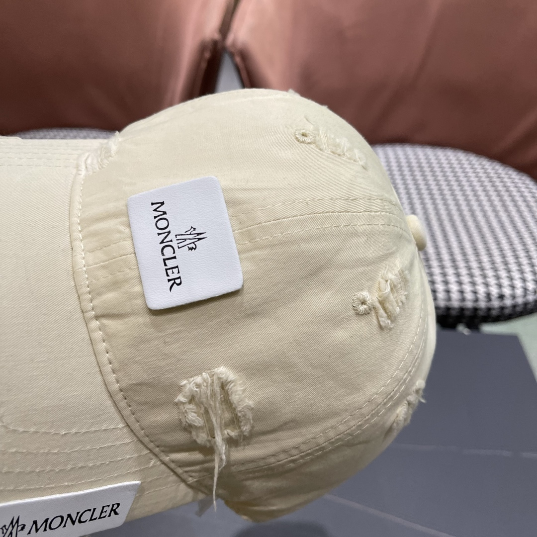  蒙口Moncler🆕2025春款新款个性破洞棒球帽，高品质透气性巨佳，四季佩戴款
男女同款