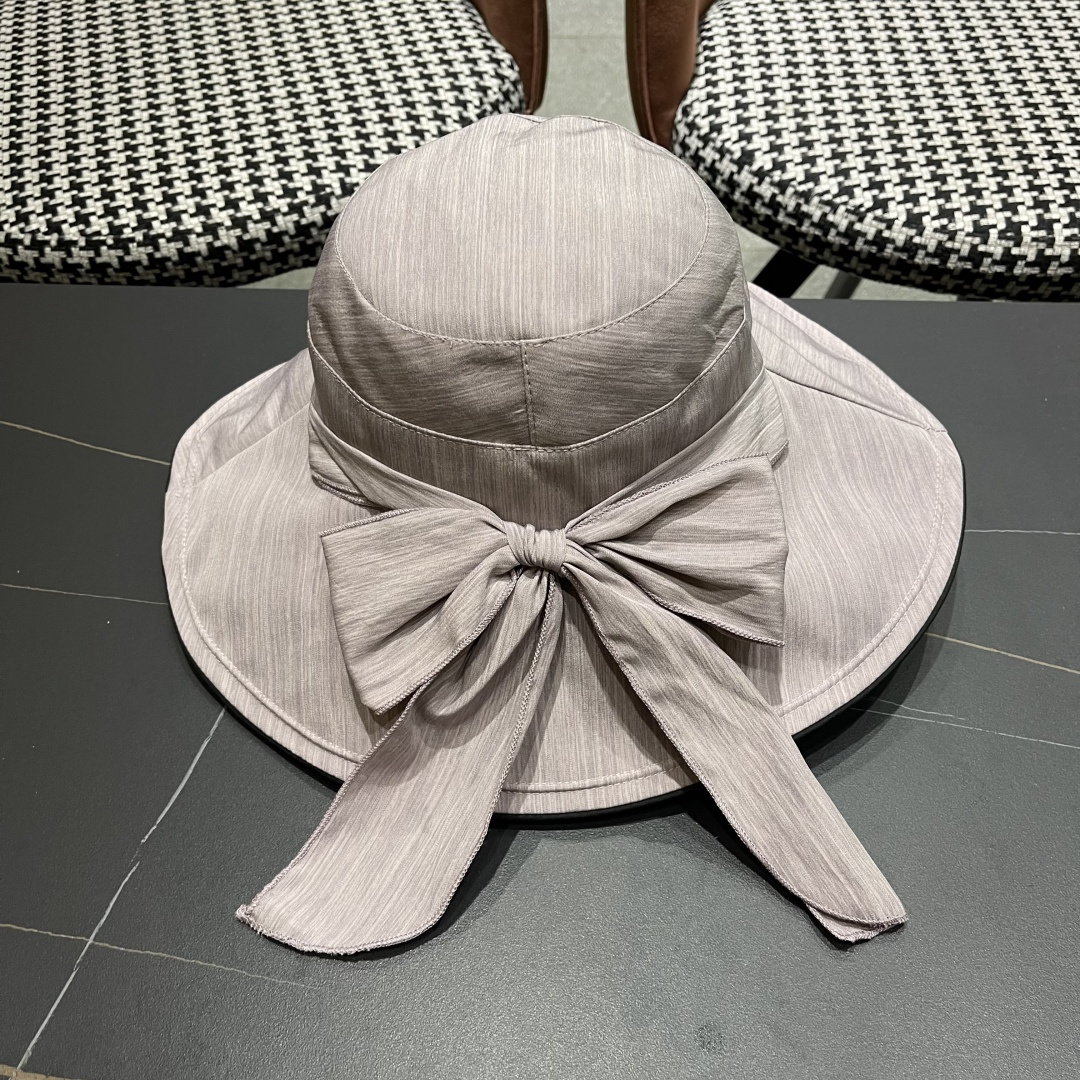 💛【CHANEL香奈儿】2025新款新款韩版蝴蝶结渔夫帽女春夏遮阳盆帽显脸小ins大
檐防晒太阳帽子