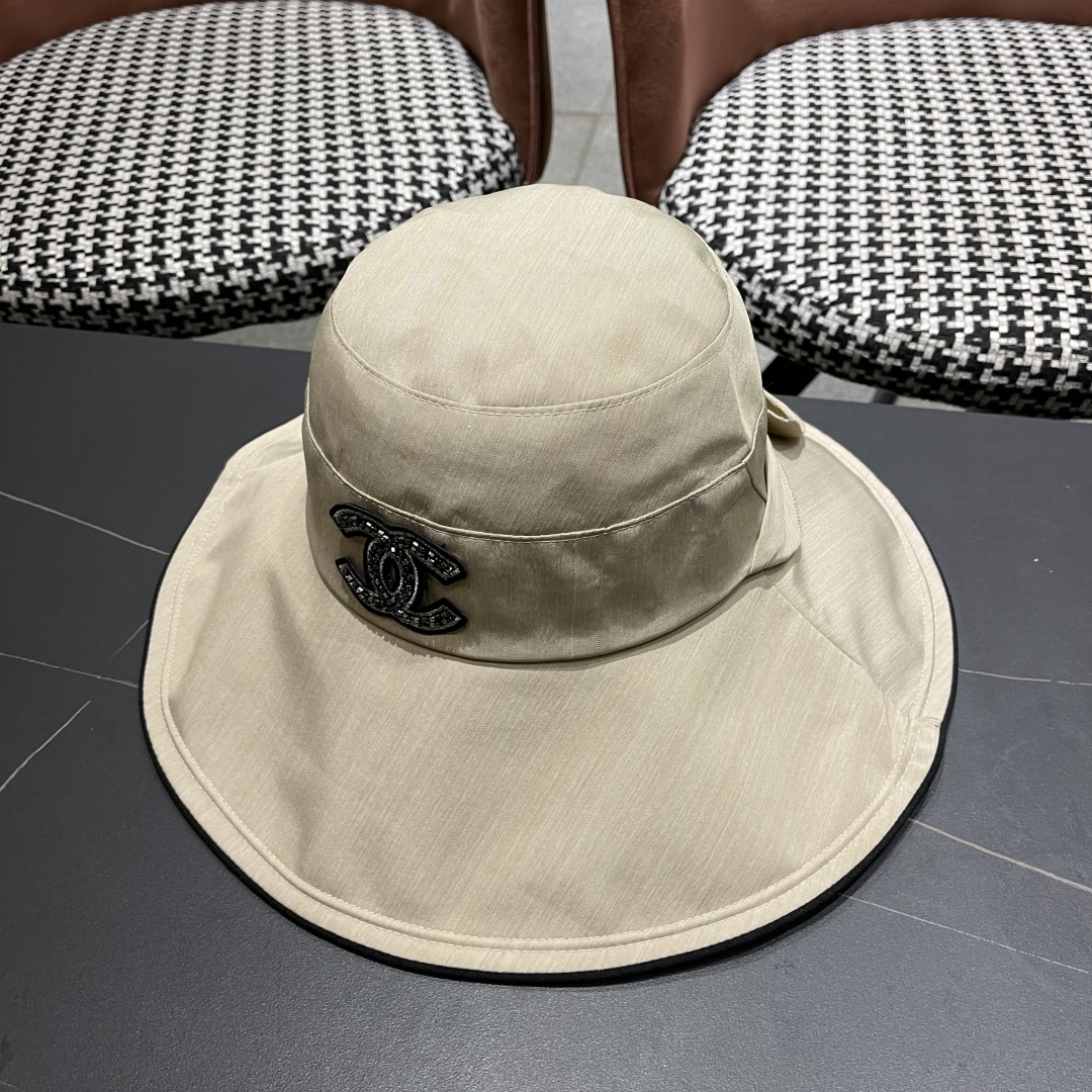💛【CHANEL香奈儿】2025新款新款韩版蝴蝶结渔夫帽女春夏遮阳盆帽显脸小ins大
檐防晒太阳帽子