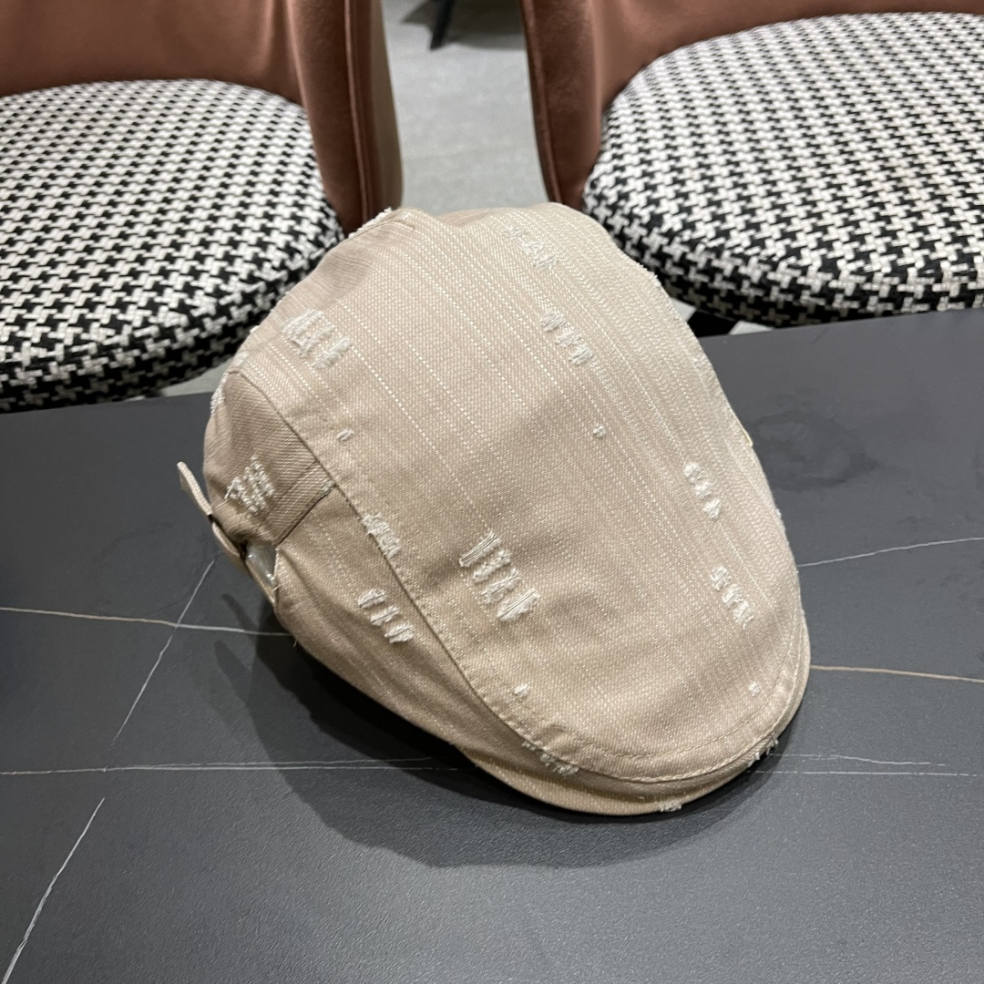  古奇 复古小众前进帽春秋夏季笔款贝雷帽男女品脸小
情侣画家帽遮阳鸭舌