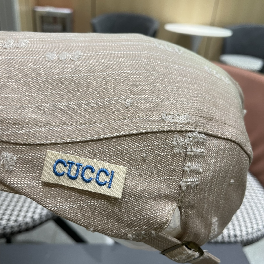  古奇 复古小众前进帽春秋夏季笔款贝雷帽男女品脸小
情侣画家帽遮阳鸭舌