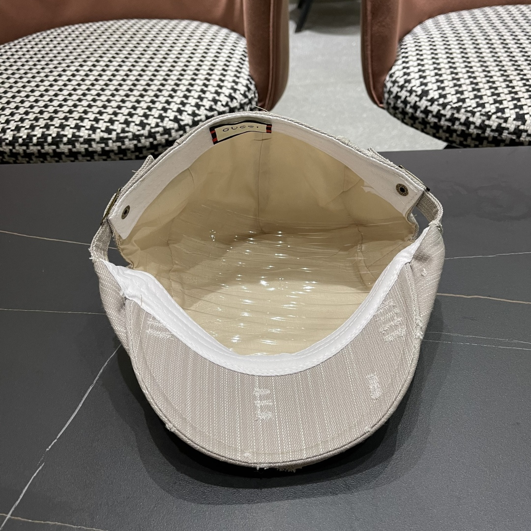  古奇 复古小众前进帽春秋夏季笔款贝雷帽男女品脸小
情侣画家帽遮阳鸭舌