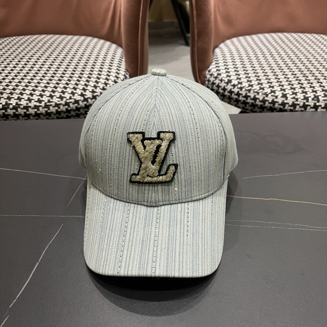 NO:579780,LV Louis Vuitton 2025 baseball cap, very classic classic, popular retro beauty, available in all seasons, a must-have when going out, very revealing small hat, fisherman hat, baseball cap, knitted hat, hat, louis vuitton, louis vuitton, espadrilles, hats19860909LV路易威登 2025棒球帽,非常经典的经典,流行的复古美,四季可用,出门必备,非常显脸小帽子渔夫帽棒球帽针织帽,帽子,louis vuitton,louis vuitton,espadrilles,hats,hat