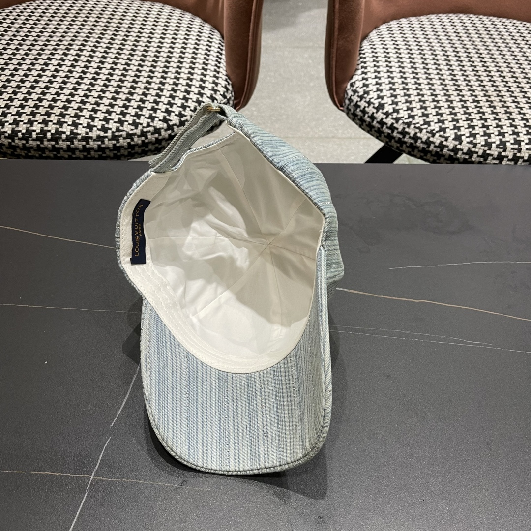 🧢LV路易威登🧢 2025棒球帽，非常经典的经典，流行的复古美，四季可用，出门必备，非常显脸小