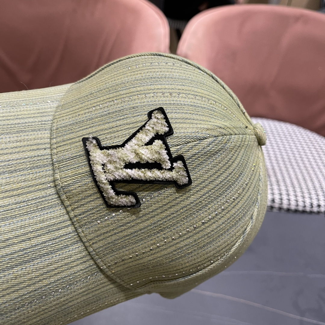🧢LV路易威登🧢 2025棒球帽，非常经典的经典，流行的复古美，四季可用，出门必备，非常显脸小