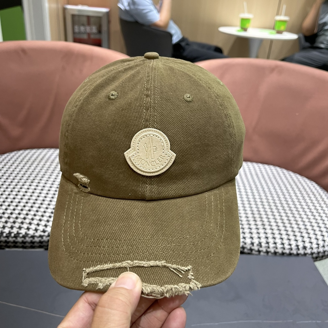  蒙口MONCLER2025新款棒球帽，时尚炸街单品，风格很OK，网红.时尚博主的最爱！高品质舒适透气，