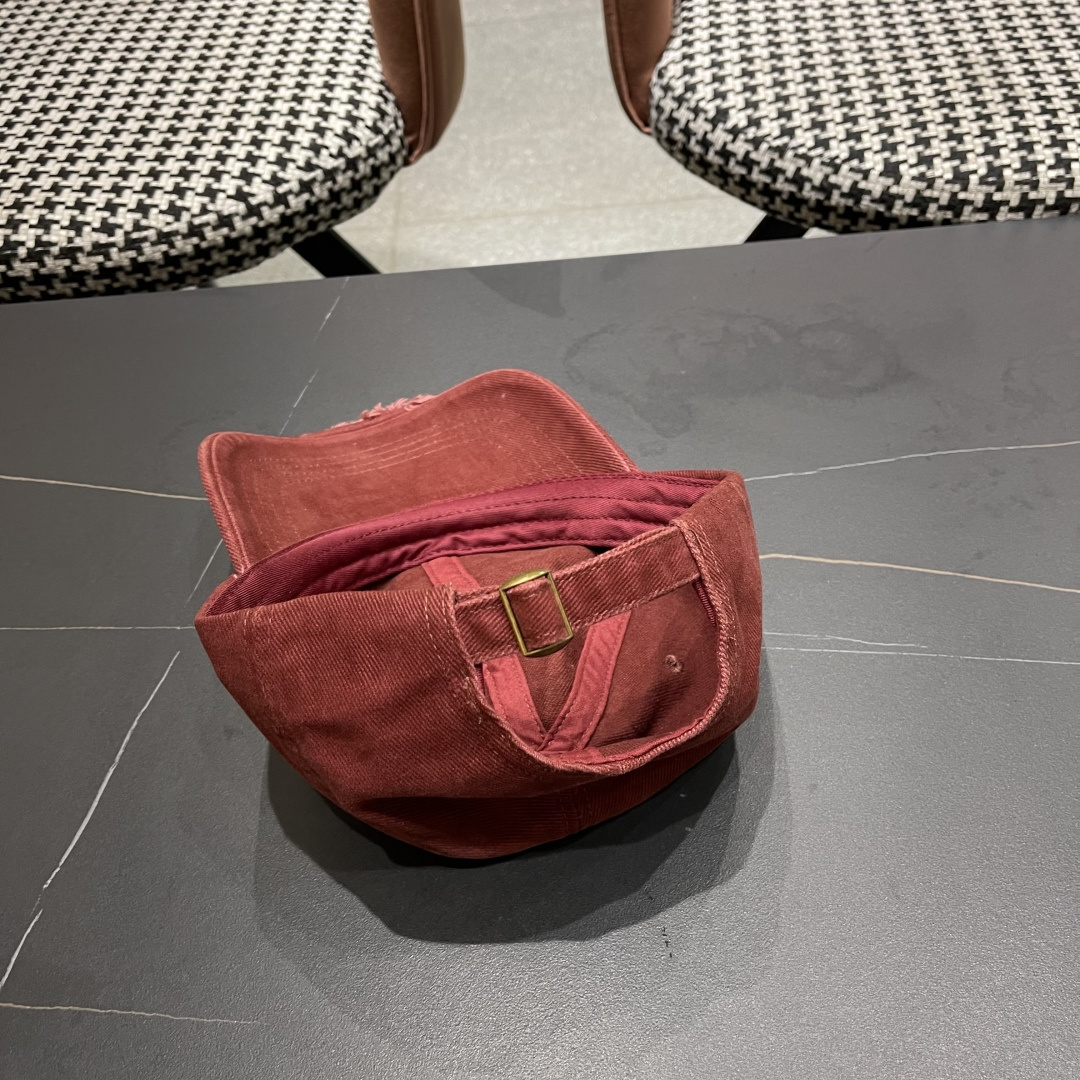  蒙口MONCLER2025新款棒球帽，时尚炸街单品，风格很OK，网红.时尚博主的最爱！高品质舒适透气，