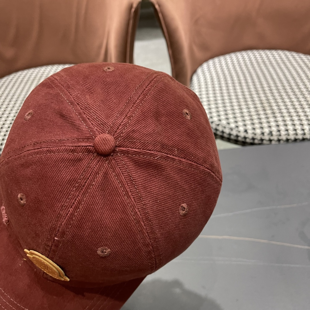  蒙口MONCLER2025新款棒球帽，时尚炸街单品，风格很OK，网红.时尚博主的最爱！高品质舒适透气，