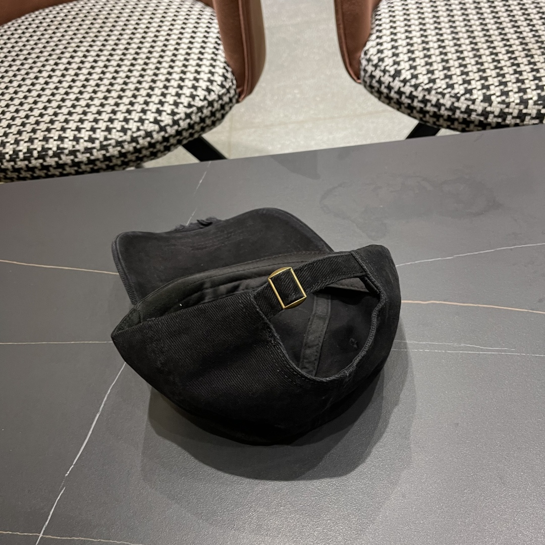  蒙口MONCLER2025新款棒球帽，时尚炸街单品，风格很OK，网红.时尚博主的最爱！高品质舒适透气，