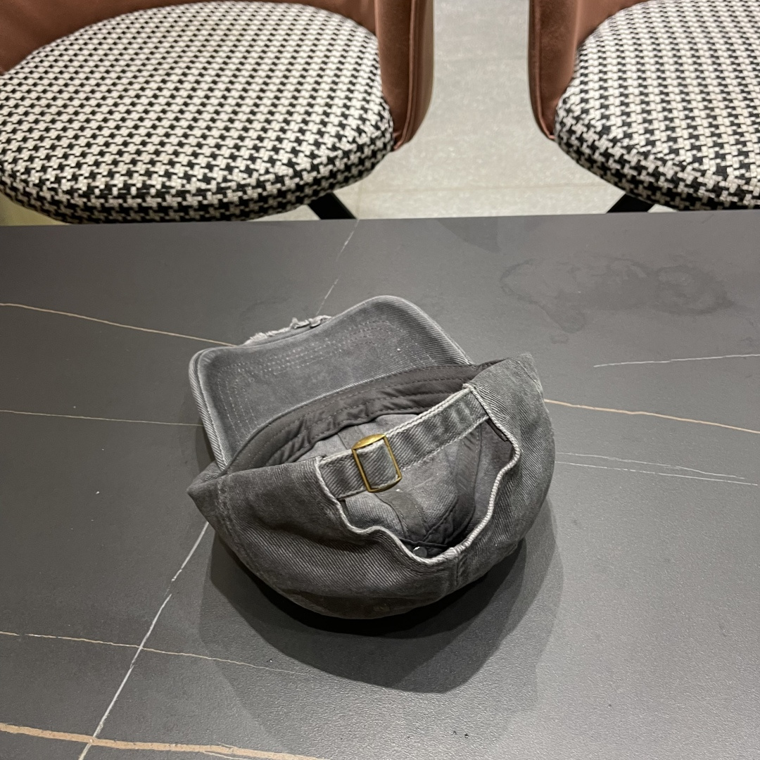  蒙口MONCLER2025新款棒球帽，时尚炸街单品，风格很OK，网红.时尚博主的最爱！高品质舒适透气，