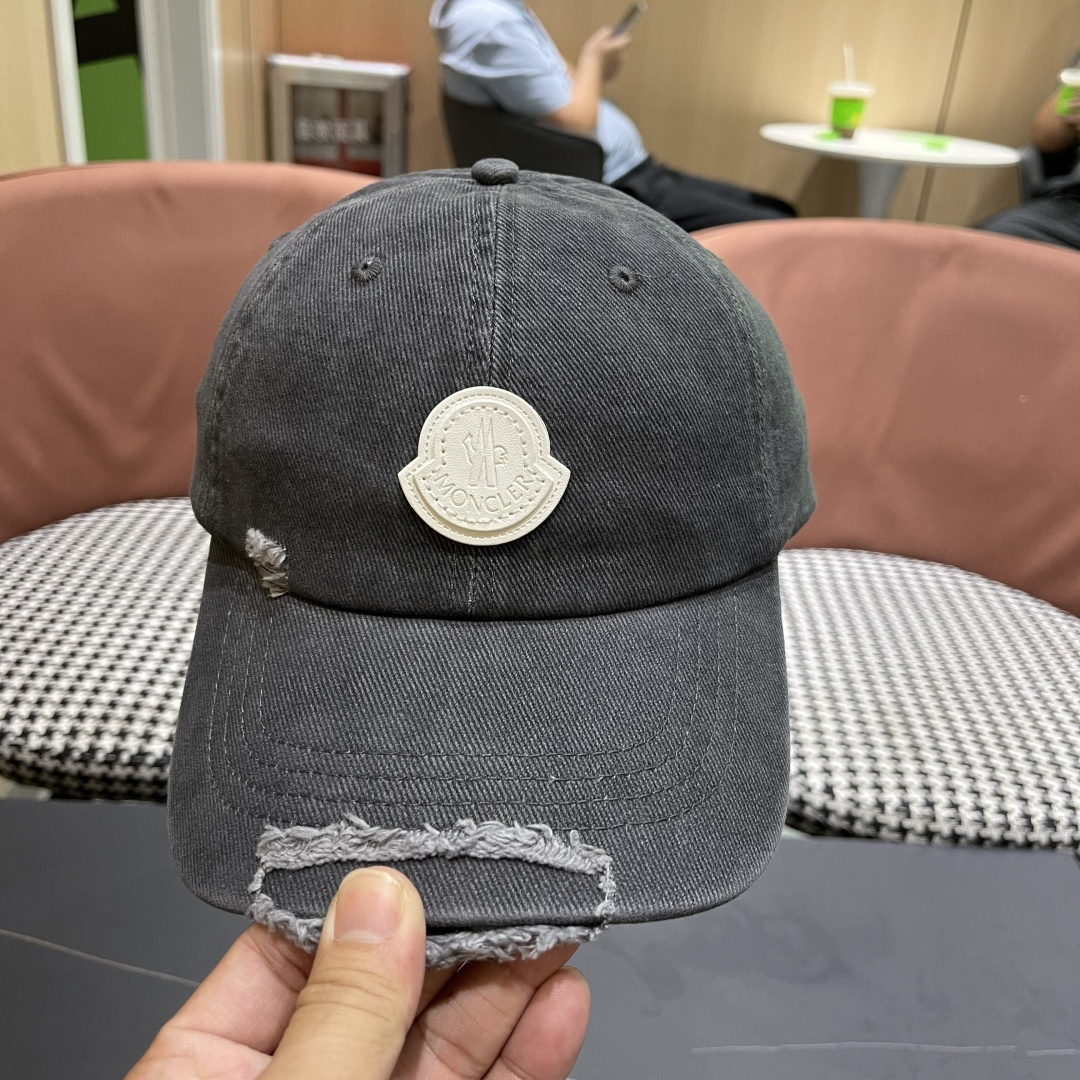  蒙口MONCLER2025新款棒球帽，时尚炸街单品，风格很OK，网红.时尚博主的最爱！高品质舒适透气，