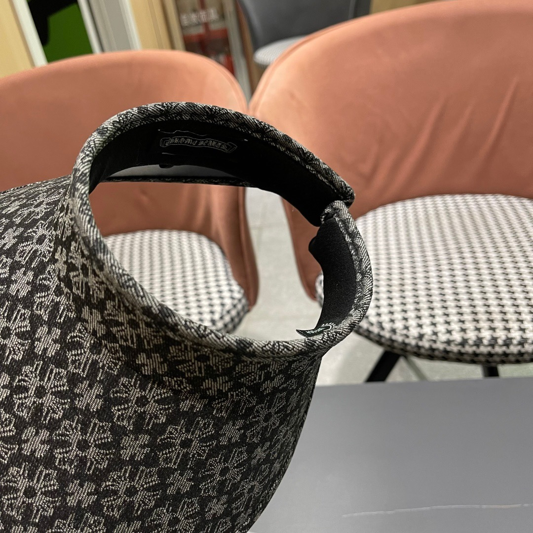  克罗心 2025新款潮牌十字架空顶帽夏季网红同款大檐遮阳帽高级
感显脸小防晒太阳帽