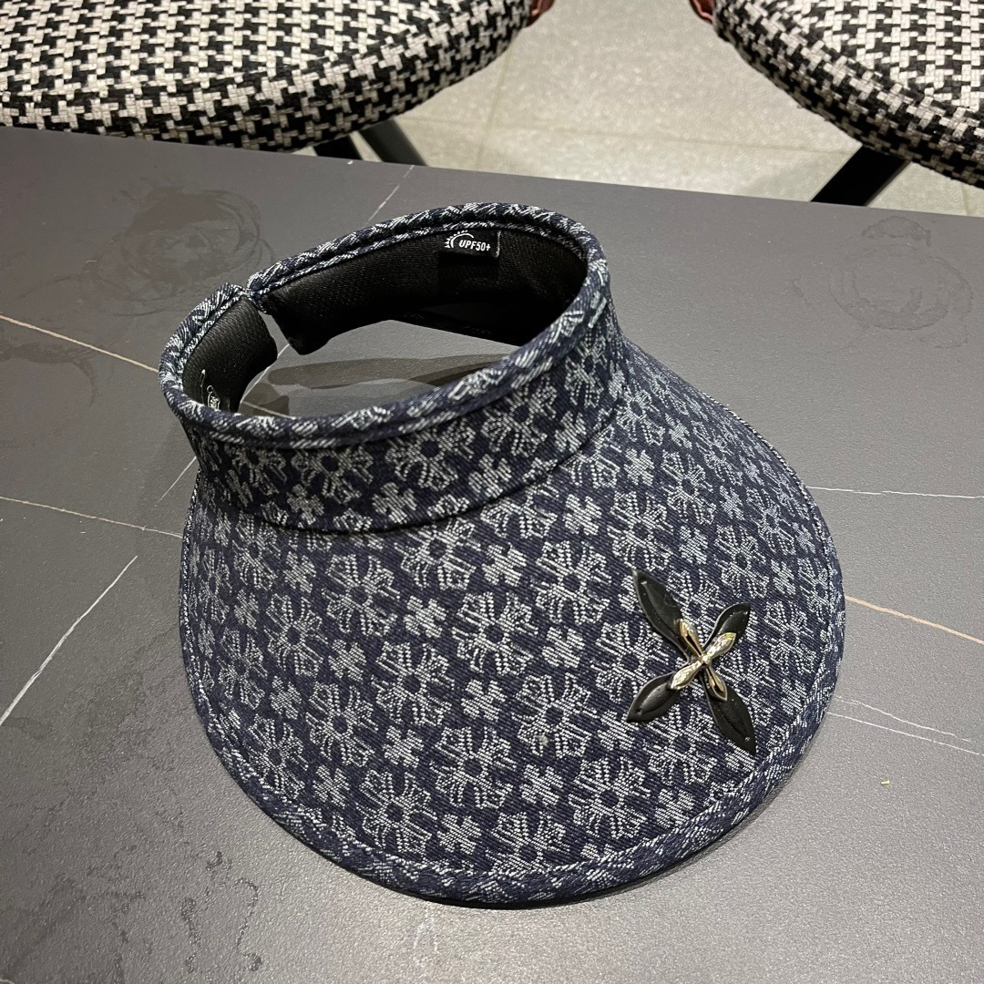  克罗心 2025新款潮牌十字架空顶帽夏季网红同款大檐遮阳帽高级
感显脸小防晒太阳帽