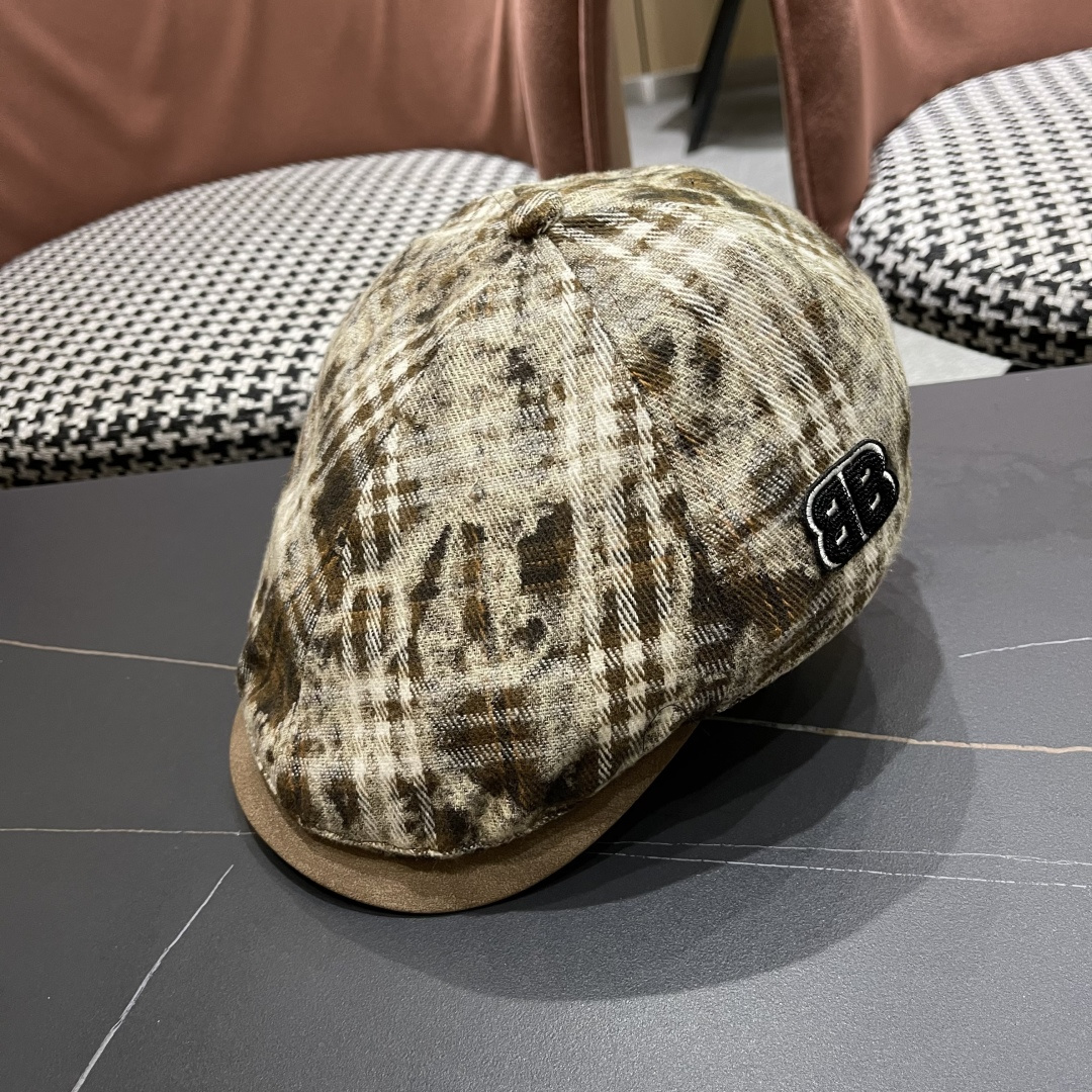  巴黎世家 复古格纹前进帽子女春秋款反戴贝雷帽显脸小做
旧风报童帽时尚百搭