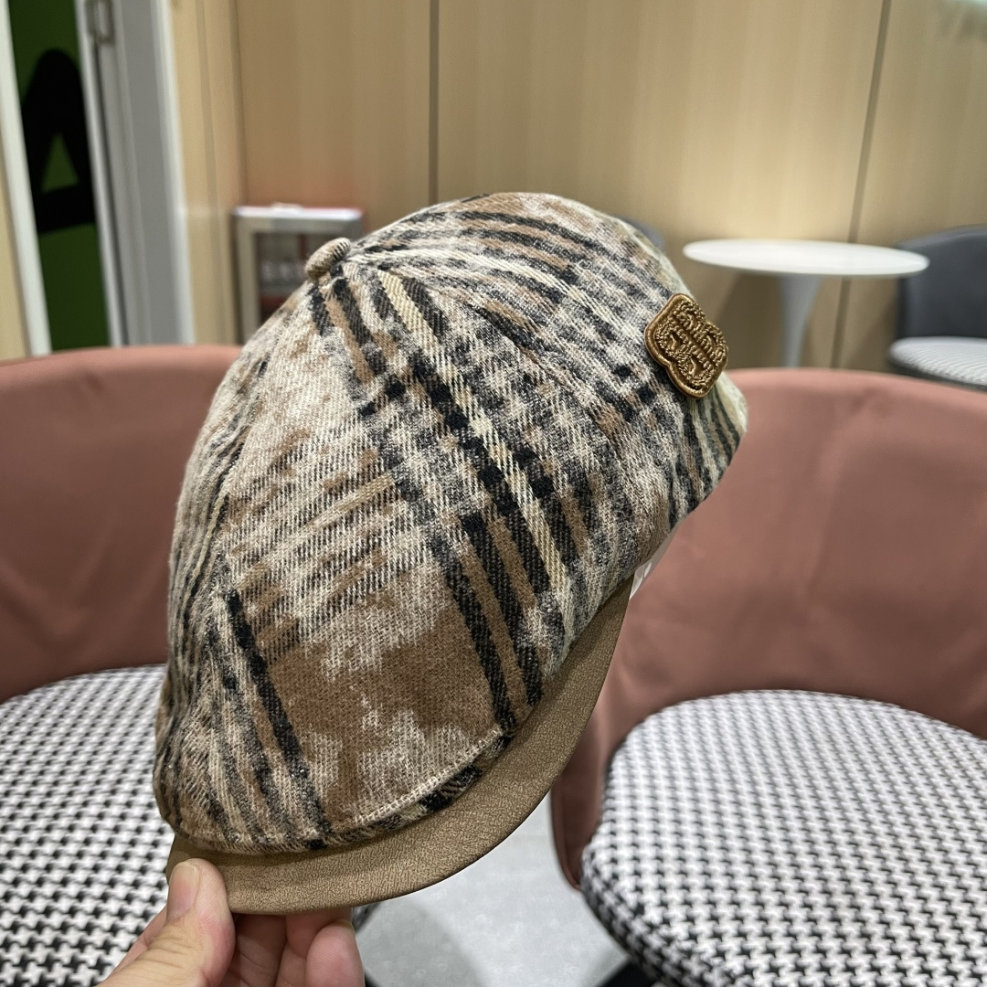  巴黎世家 复古格纹前进帽子女春秋款反戴贝雷帽显脸小做
旧风报童帽时尚百搭