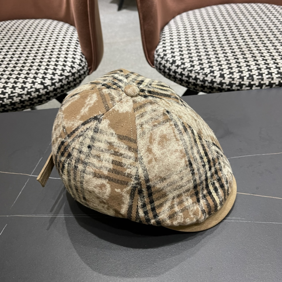  巴黎世家 复古格纹前进帽子女春秋款反戴贝雷帽显脸小做
旧风报童帽时尚百搭