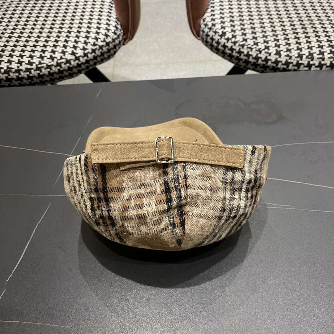  巴黎世家 复古格纹前进帽子女春秋款反戴贝雷帽显脸小做
旧风报童帽时尚百搭