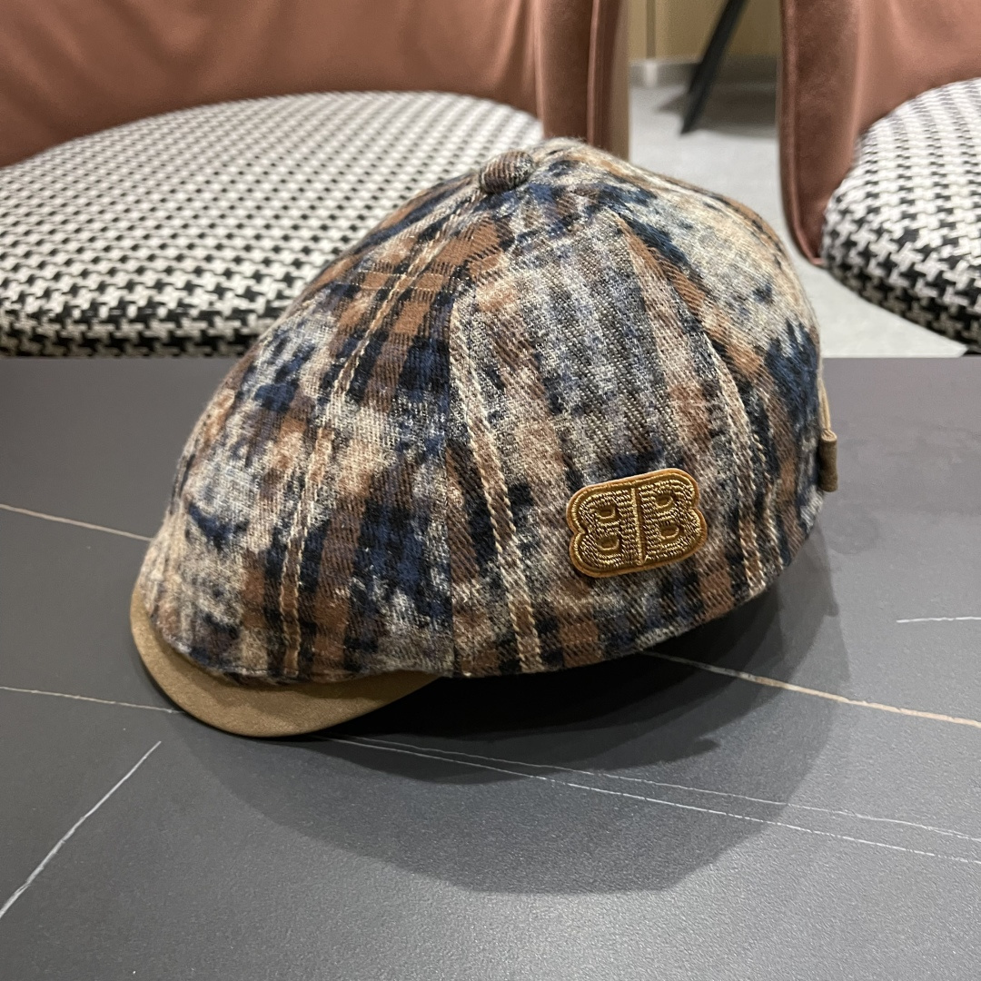  巴黎世家 复古格纹前进帽子女春秋款反戴贝雷帽显脸小做
旧风报童帽时尚百搭