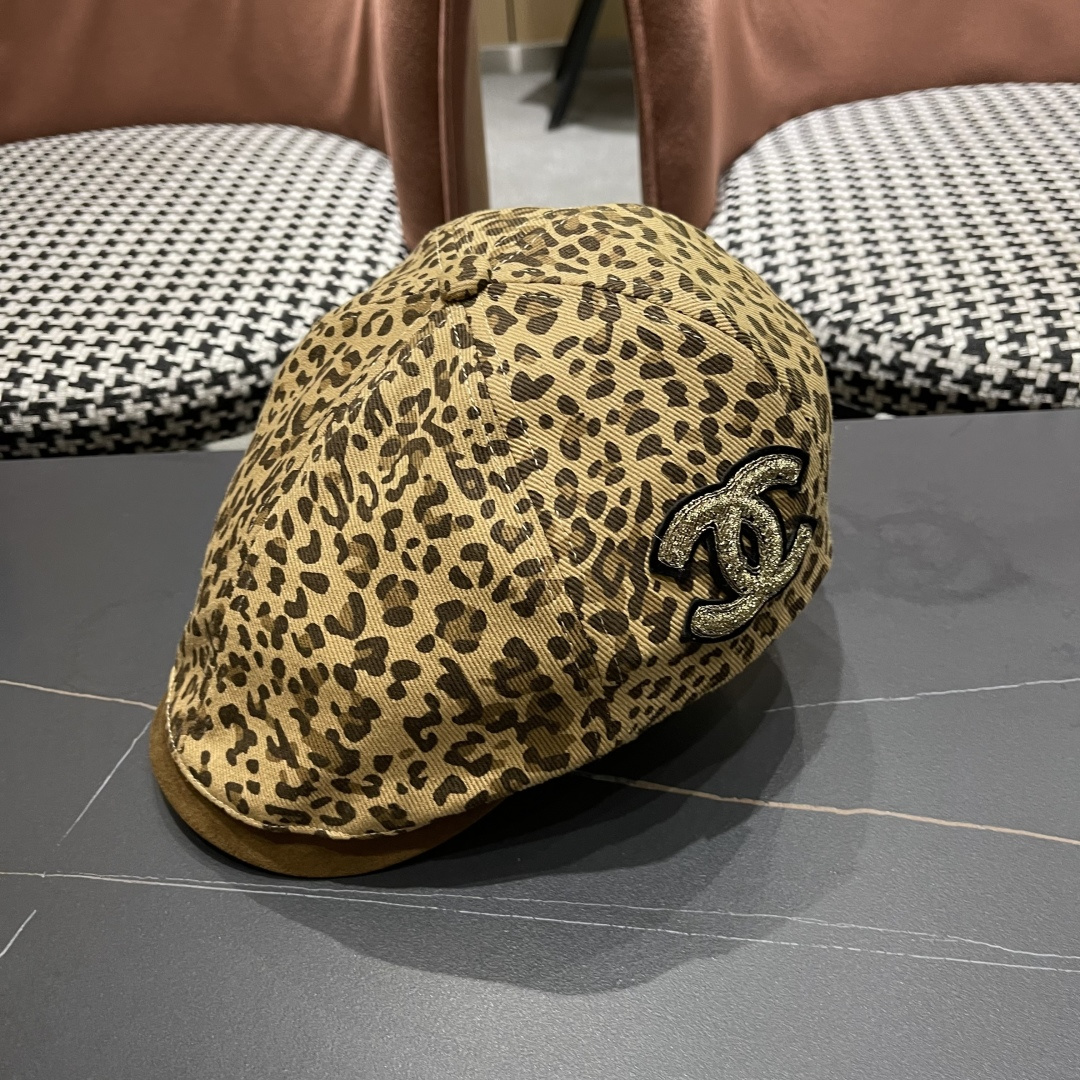  香奈儿 2025新款复古豹纹前进帽子女士春秋季显脸小
辣妹鸭舌贝雷帽子男士