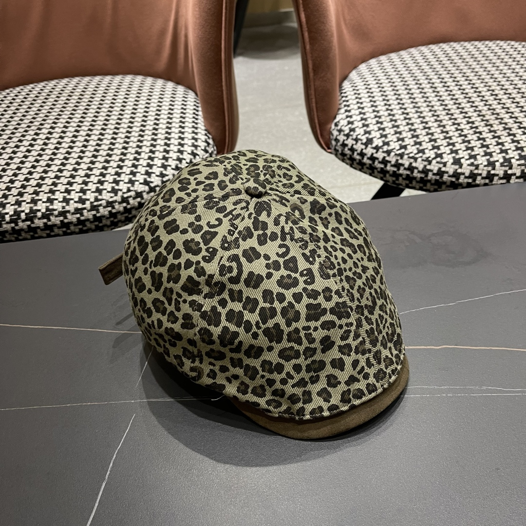  香奈儿 2025新款复古豹纹前进帽子女士春秋季显脸小
辣妹鸭舌贝雷帽子男士