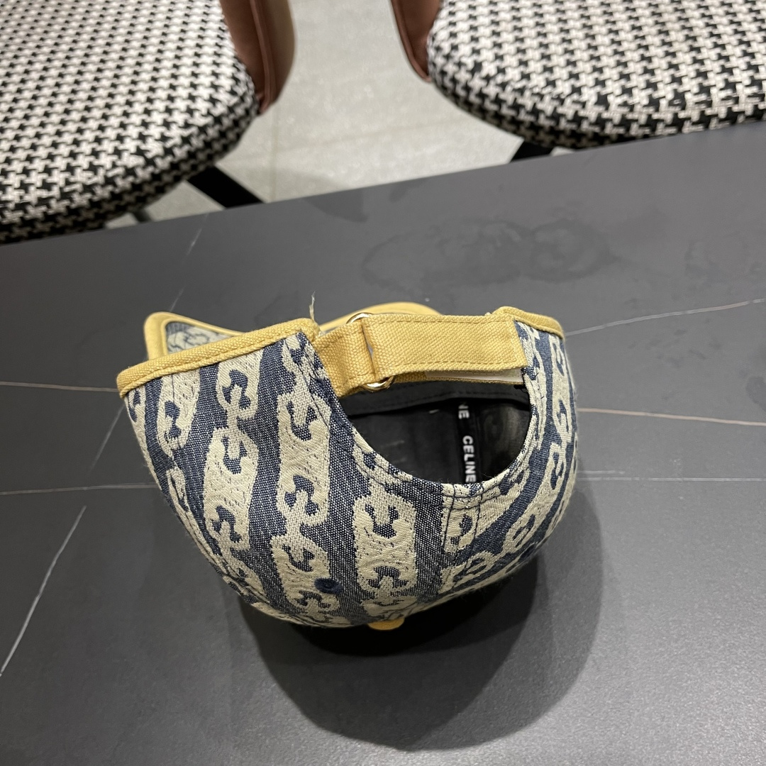  【CELINE赛琳】2025春夏款新款简约棒球帽，新款出货，大牌款超好搭配，赶紧入手！