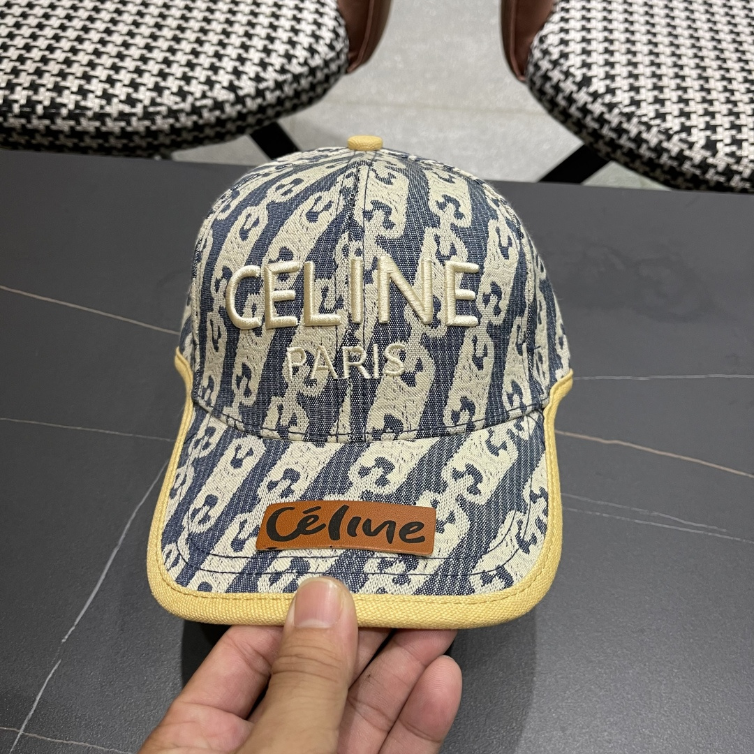  【CELINE赛琳】2025春夏款新款简约棒球帽，新款出货，大牌款超好搭配，赶紧入手！