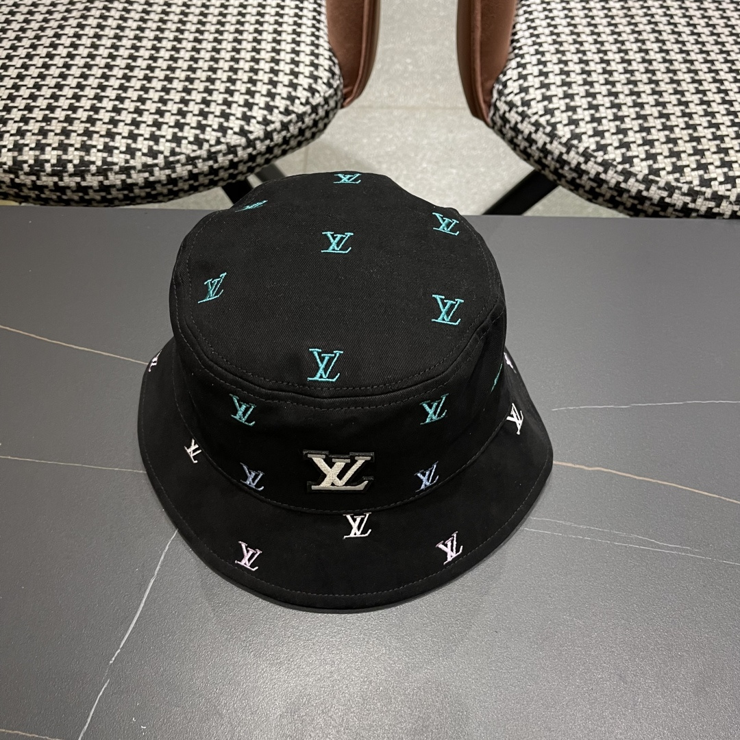  Lv路易威登2025新款 彩色渐变字母刺绣时尚双面渔夫帽 男士帽子