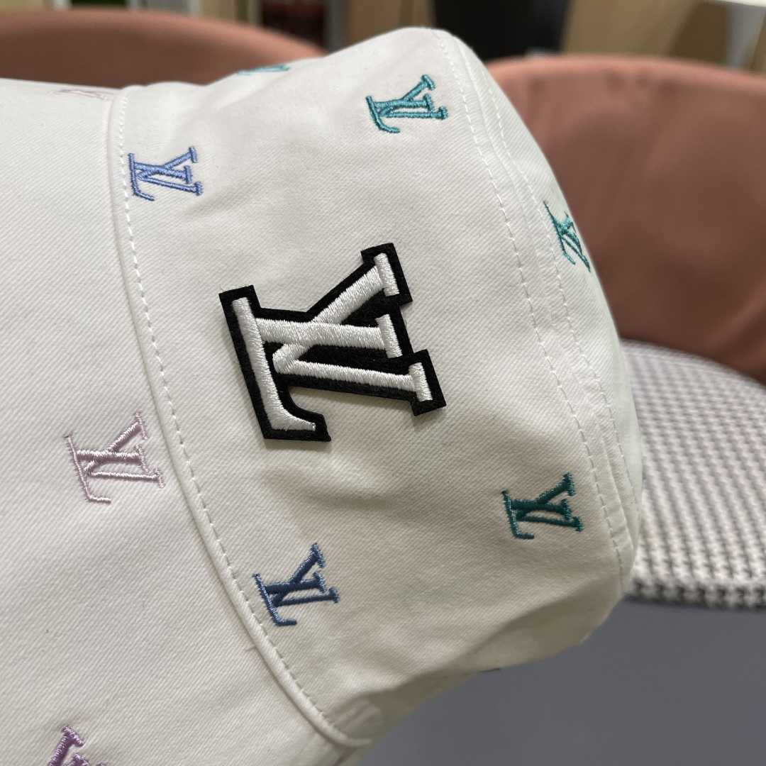  Lv路易威登2025新款 彩色渐变字母刺绣时尚双面渔夫帽 男士帽子