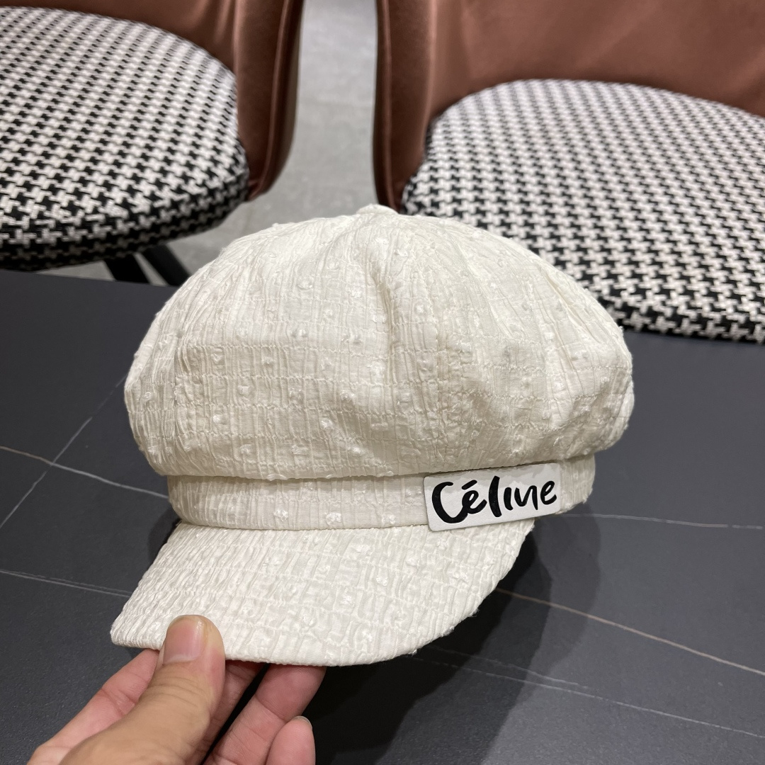  赛琳 2025新款橘子哥哥韩版气质八角贝雷帽女纯色
简约时尚夏季逛街帽子显脸小