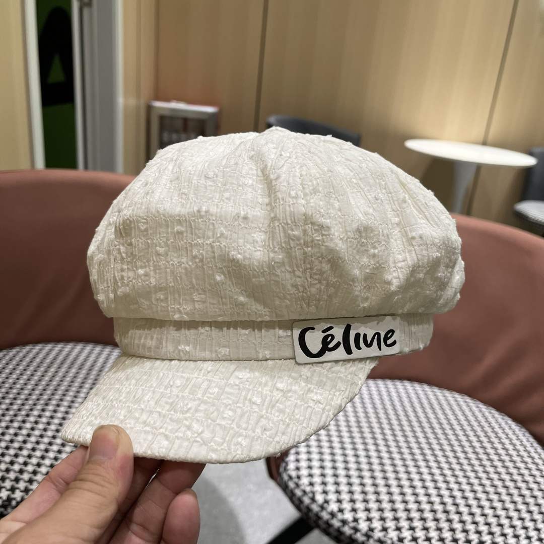  赛琳 2025新款橘子哥哥韩版气质八角贝雷帽女纯色
简约时尚夏季逛街帽子显脸小