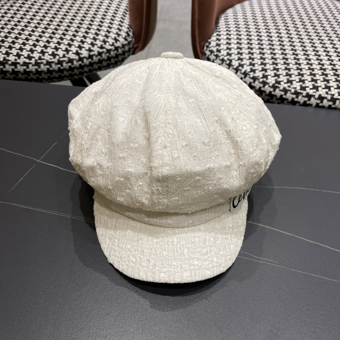  赛琳 2025新款橘子哥哥韩版气质八角贝雷帽女纯色
简约时尚夏季逛街帽子显脸小