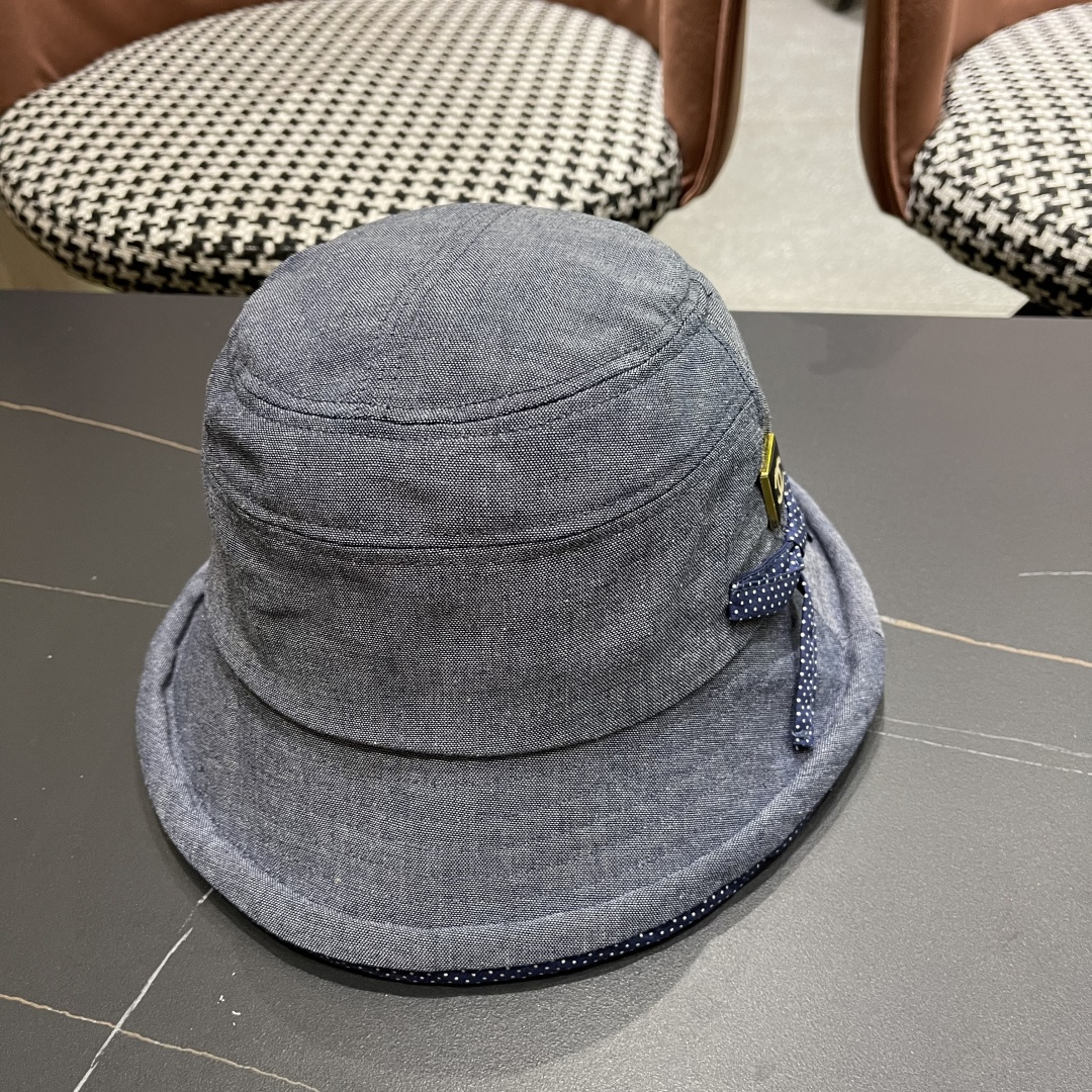  香奈儿 2025新款蝴蝶结卷边渔夫帽子女夏季赫本风气质优雅
礼帽百搭显脸小遮阳盆帽