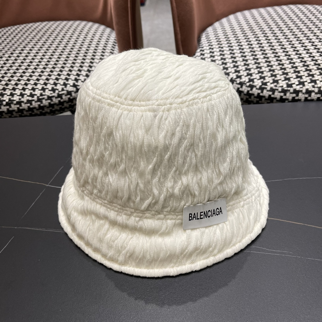 NO:580300,Balenciaga 2025 new Japanese retro simple versatile fisherman hat foldable flat top hat women's dry autumn painter hat newsboy hat hat fisherman hat baseball cap knitted hat, hat, balenciaga, espadrilles, hats19860909巴黎世家 2025新款日系复古简约百搭渔夫帽可折叠平顶 帽女旱秋画家帽报童帽帽子渔夫帽棒球帽针织帽,帽子,balenciaga,espadrilles,hats,hat