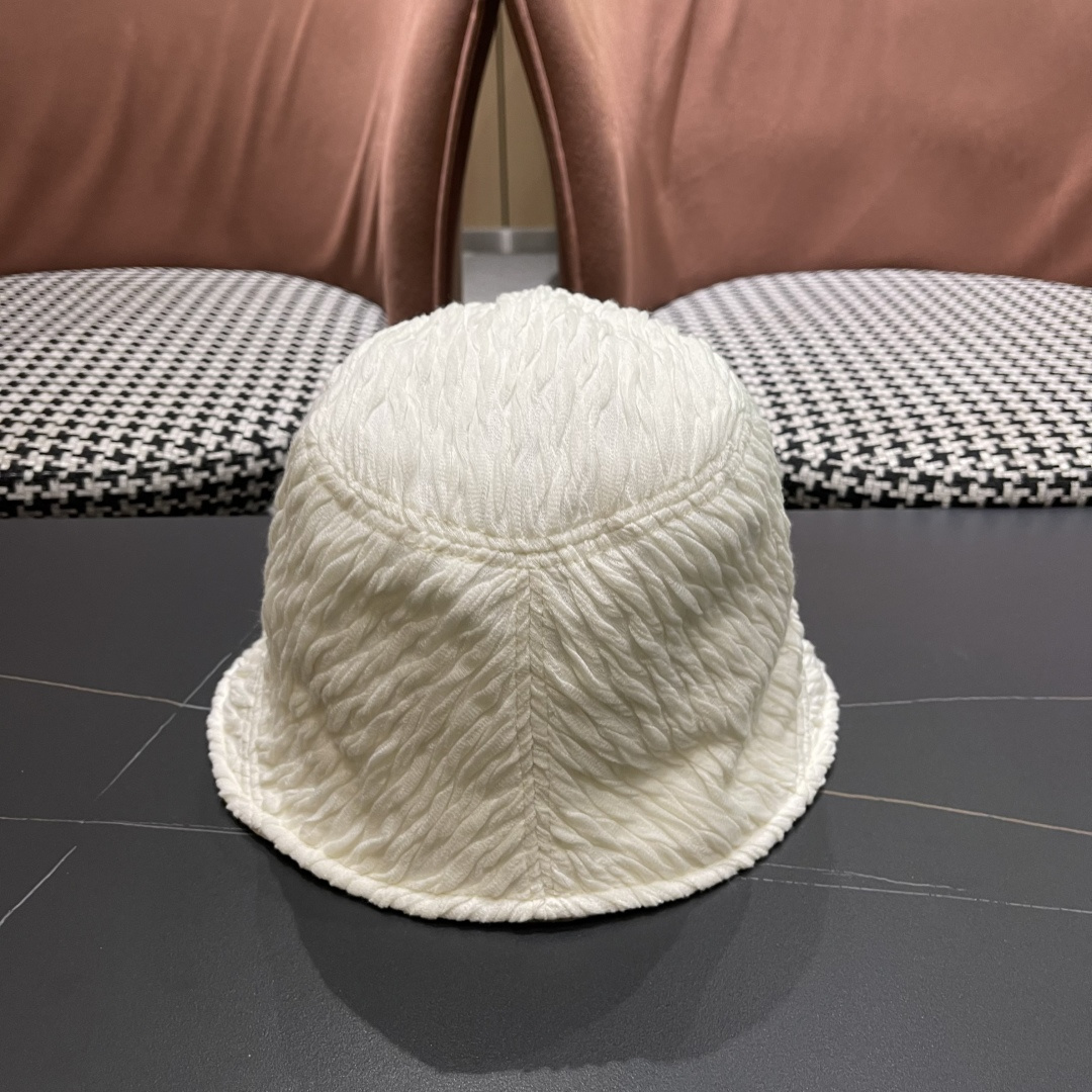  巴黎世家 2025新款日系复古简约百搭渔夫帽可折叠平顶
帽女旱秋画家帽报童帽