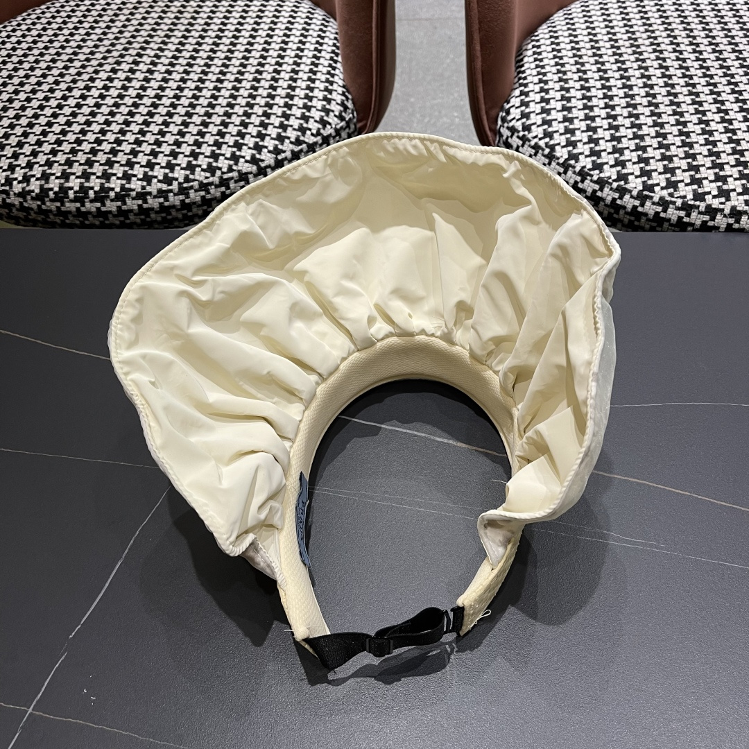  Prada普拉达多2025遮阳帽女夏季新款海边度假沙滩防晒防紫外线空顶帽